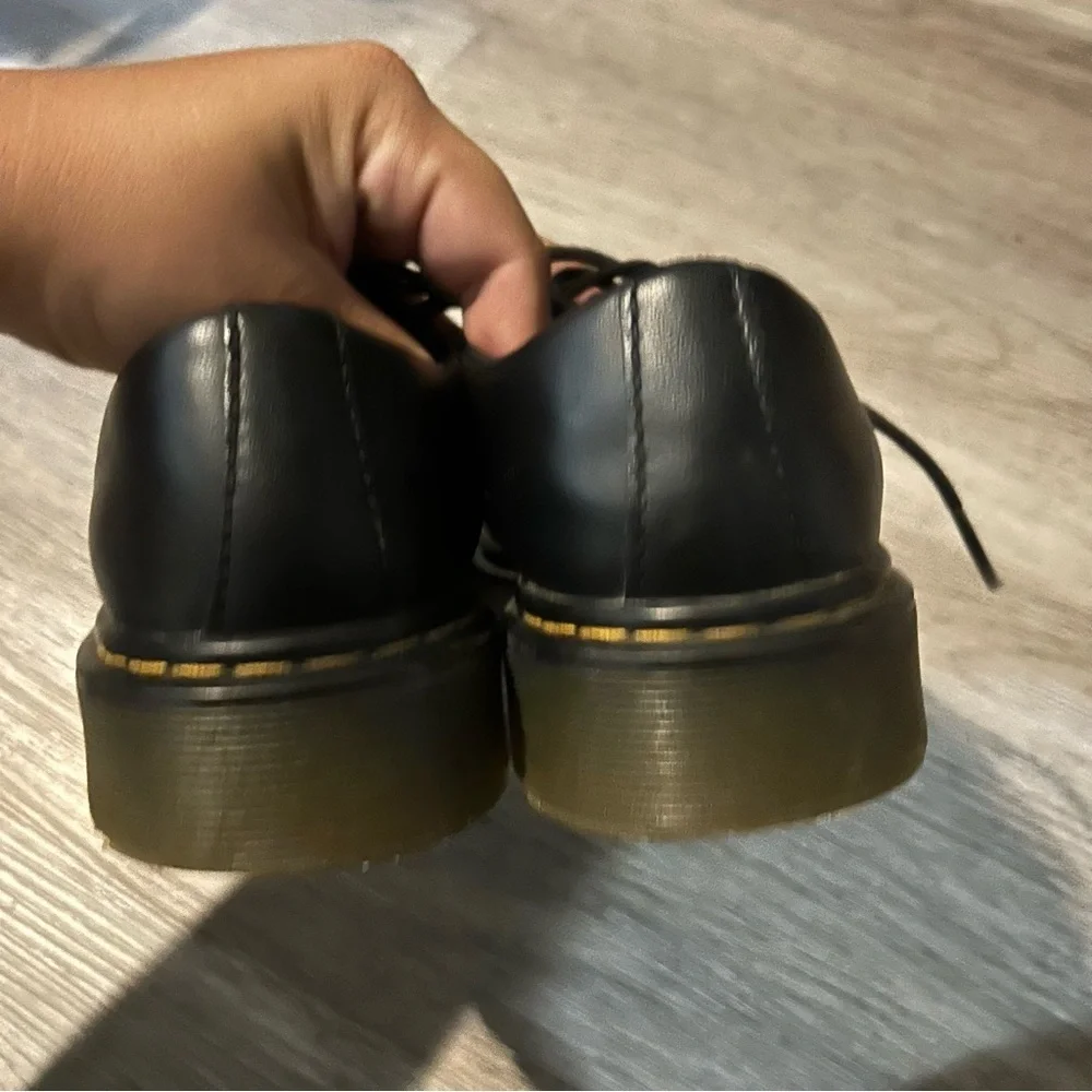 Dr.Martens Low Top Leather Shoe